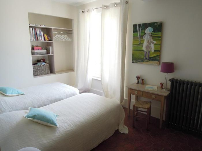 Bedroom 2, Clos Floresine B&B, Oise
