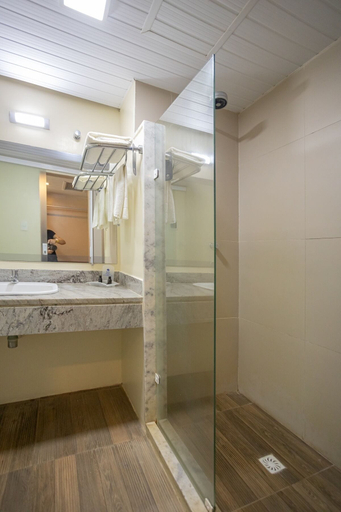 Bathroom 5, Makai Resort All Inclusive Convention, Barra dos Coqueiros