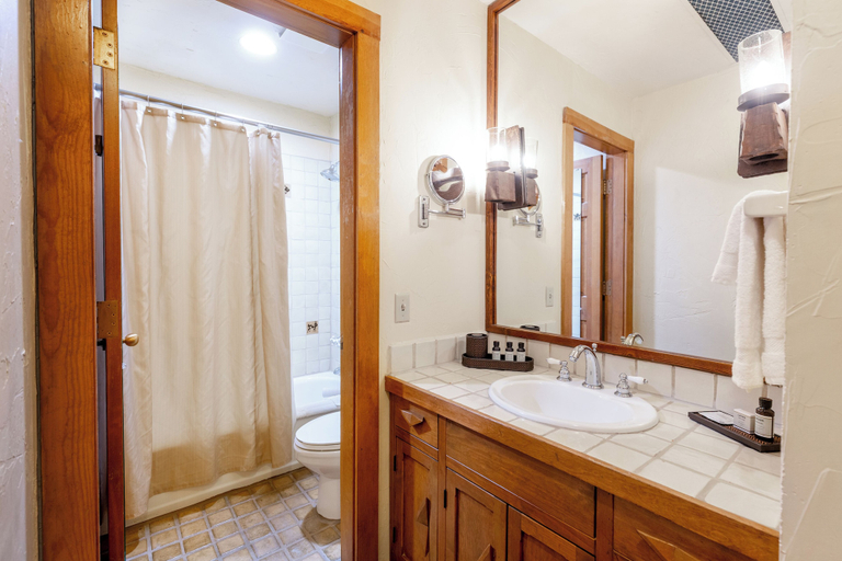 Bathroom 4, Hotel Chimayo de Santa Fe, Santa Fe