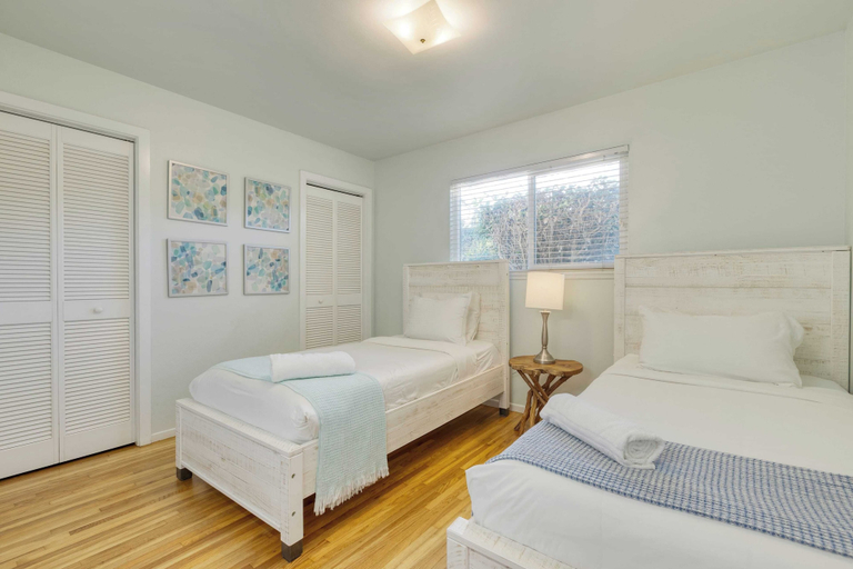 Bedroom 3, Goleta Getaway by Avantstay Private Backyard, 1.5mi to the Beach!, Santa Barbara