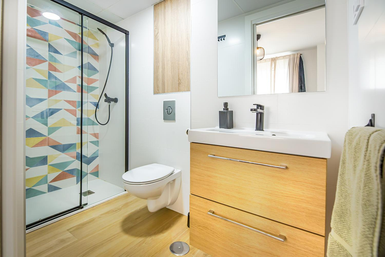 Bathroom, CARTAGENAFLATS, Apartamentos Anfiteatro Romano, Murcia