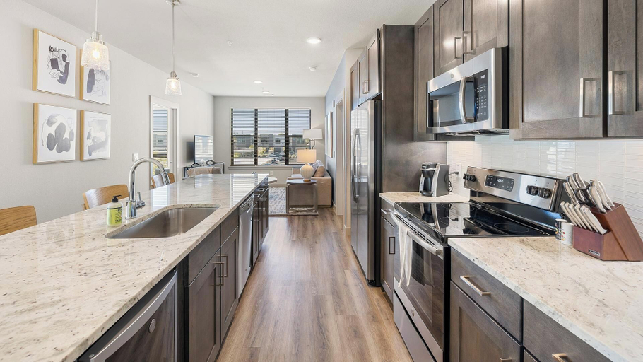 Interior 4, Landing Apartments Denver near City Park, Denver