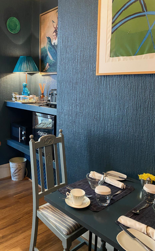 Food & Drinks 5, The White House Hotel, Cornwall