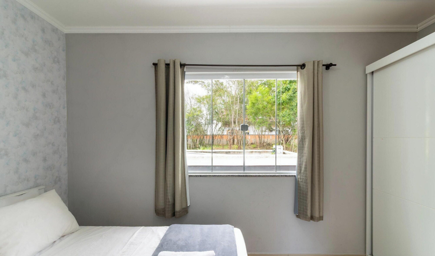 Room 2, 3-br House, 650m fr the Mall, Blumenau Ncs0003, Blumenau