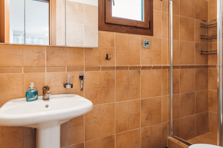 Bathroom 4, Private pool villa, Central Macedonia