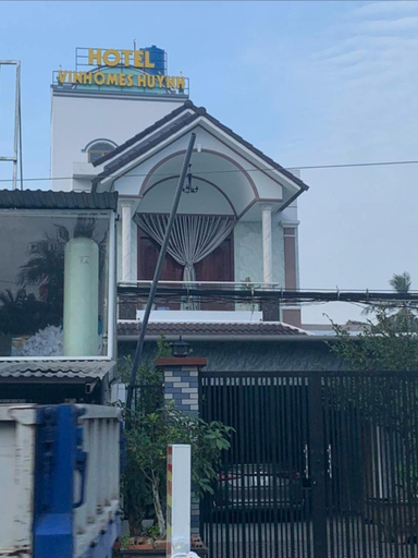 Exterior & Views 5, Khach San Vinhomes Huynh, Bến Tre