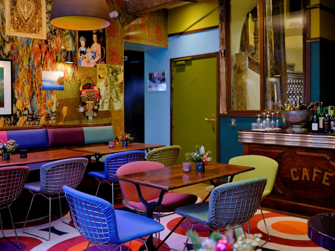 Food & Drinks 5, Hotel du Petit Moulin, Paris