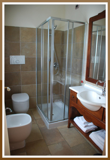 Bathroom, Agriturismo Casacchella, Cosenza