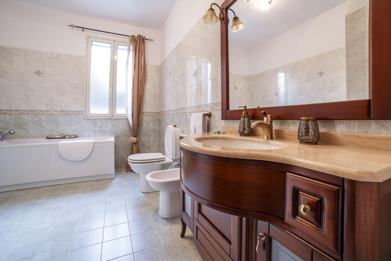 Bathroom 2, Sicily in Love - Rooms & Breakfast, Messina