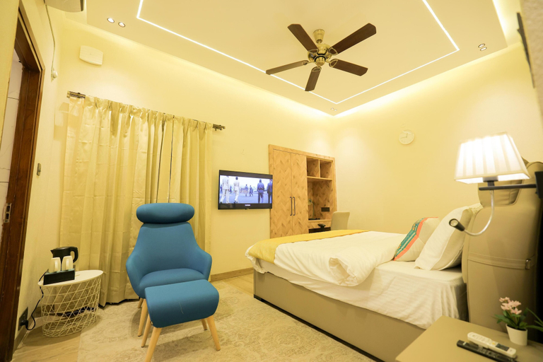 Room 4, The Mars Sphere, Dehradun