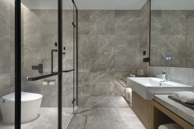 Bathroom, Wyndham Grand Plaza High-Tech Weinan, Weinan