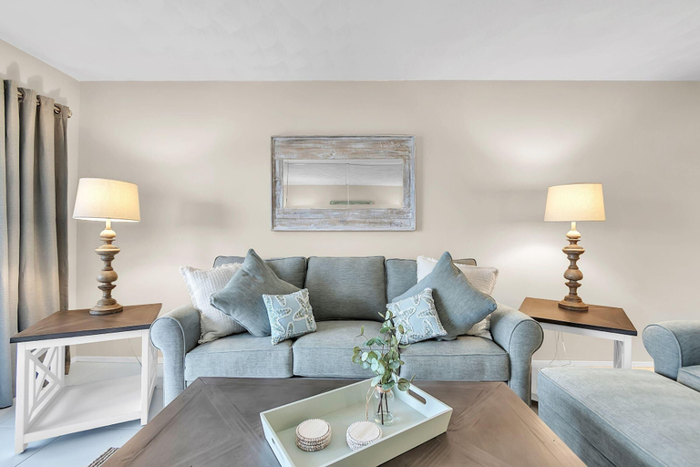 Living area 4, Bayshore Yacht & Tennis 211 - Premier, Pinellas
