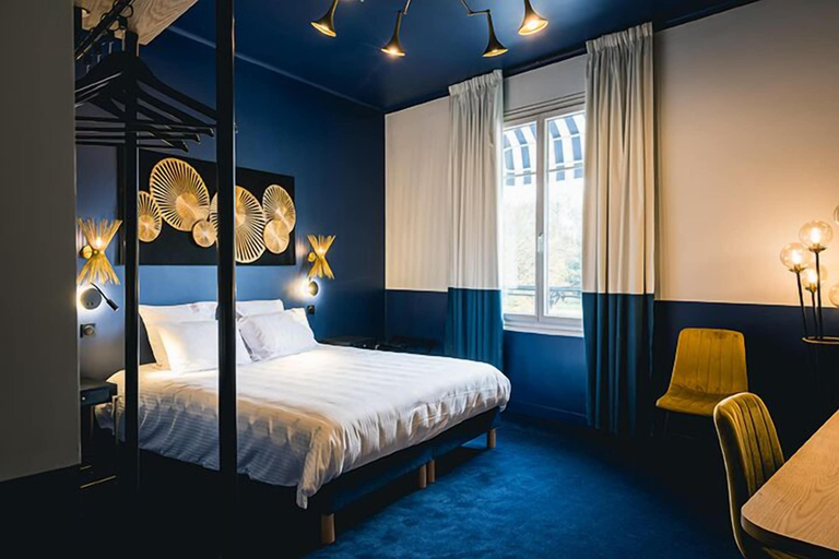 Room 4, Hôtel Saint Christophe, Yvelines