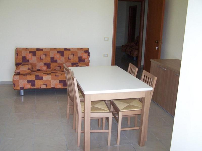 Others 5, Residence MILANO, Foggia