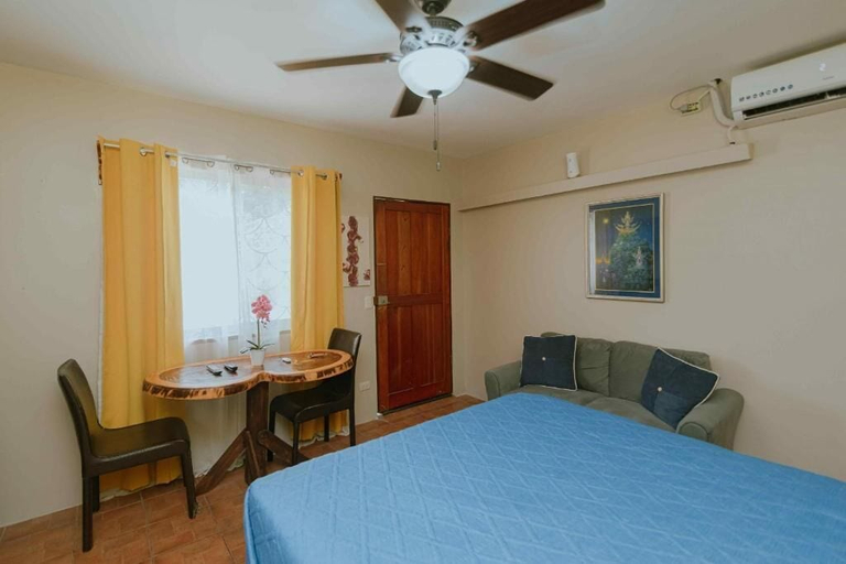 Room 2, Casa del Arbol (Adults only), Aguirre