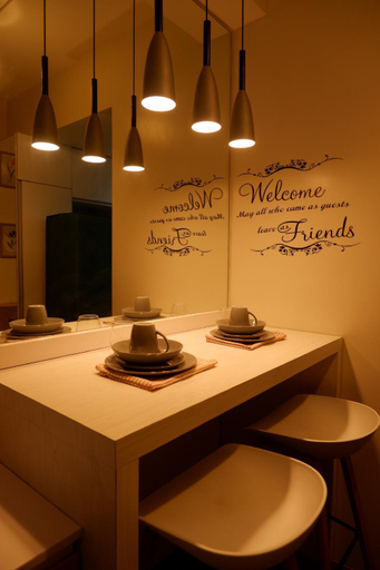 Food & Drinks 5, Air Residence- Makati, Makati City