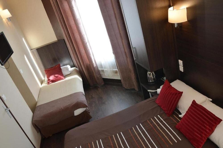 Bedroom 3, Hotel du Parc, Hauts-de-Seine