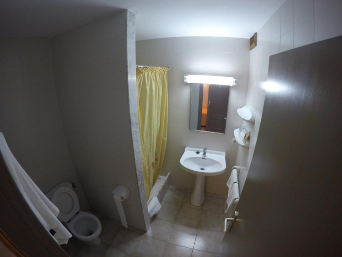 Bathroom 4, Hostal Playa, Baleares