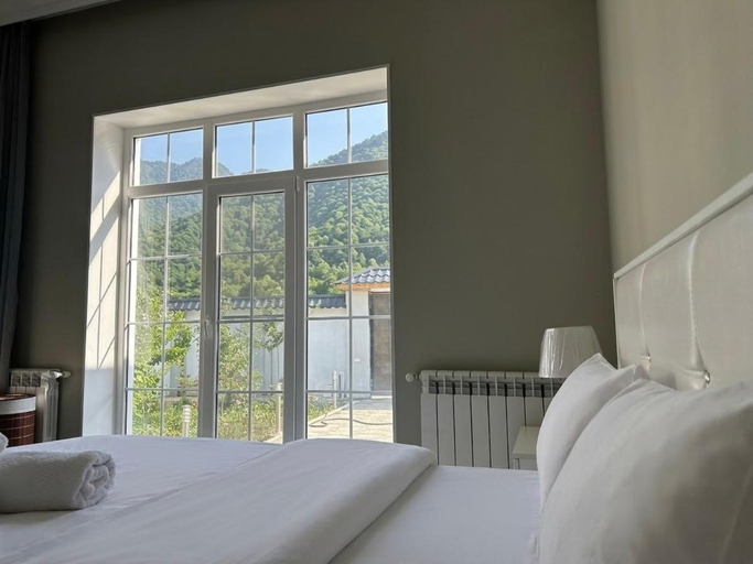 Bedroom 3, Qafqaz Hills Villa, Qəbələ