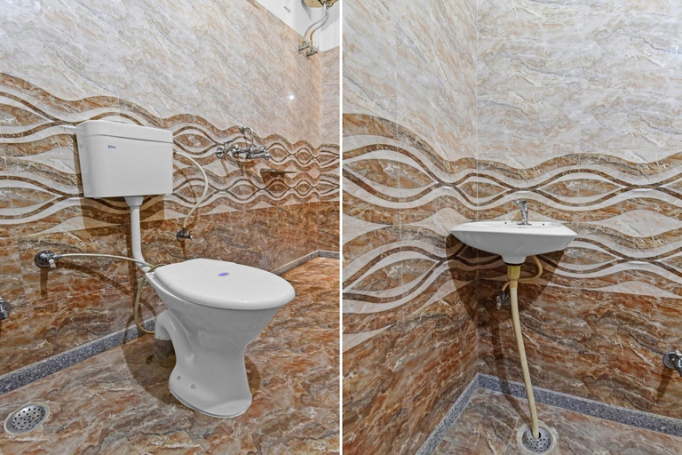 Bathroom 4, Hotel O Madan Villa, Jaipur