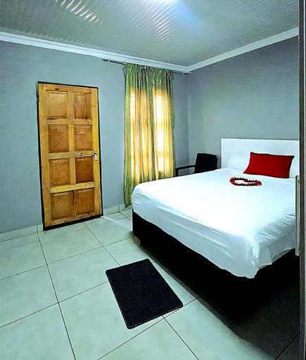 Bedroom 2, Monavy Riverside Hotels in Tzaneen, Mopani