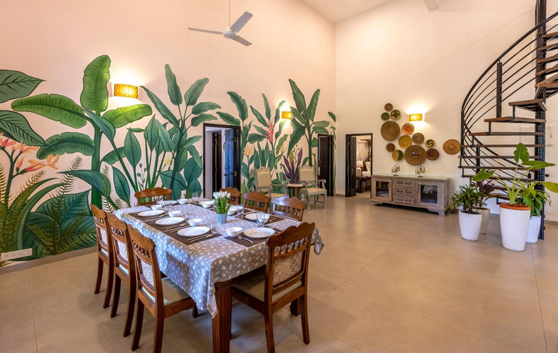 Others 5, Candolim Houses, North Goa