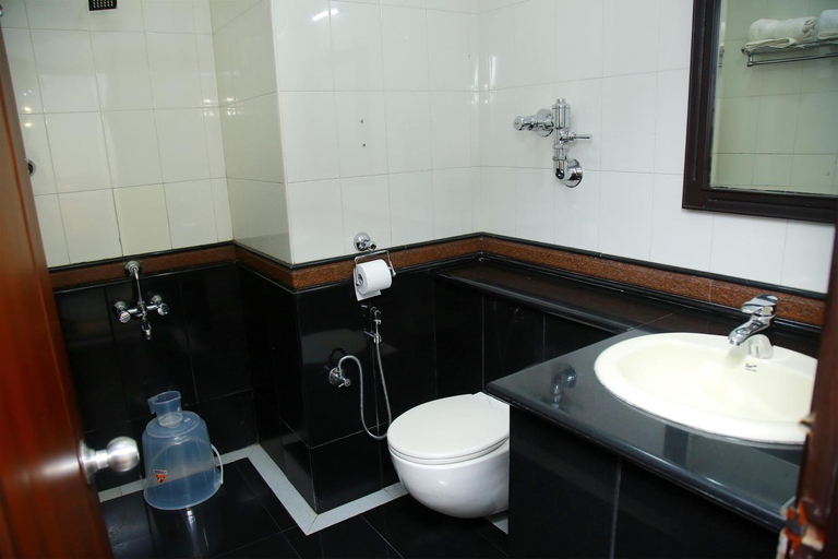Bathroom 3, The Krishna Holiday Village, Thrissur