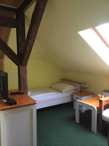 Bedroom 2, Penzion u Prihodu, Rakovník