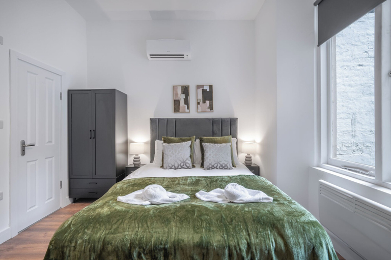 Room 4, The Beauchamp Residences, London
