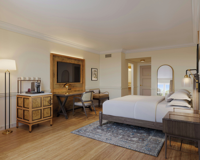 Bedroom 3, Hotel Viking, Newport