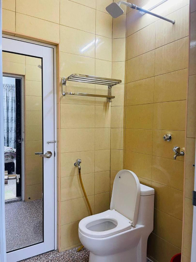 Bathroom 3, IMIDA HOMESTAY WITH POOL, Kota Setar