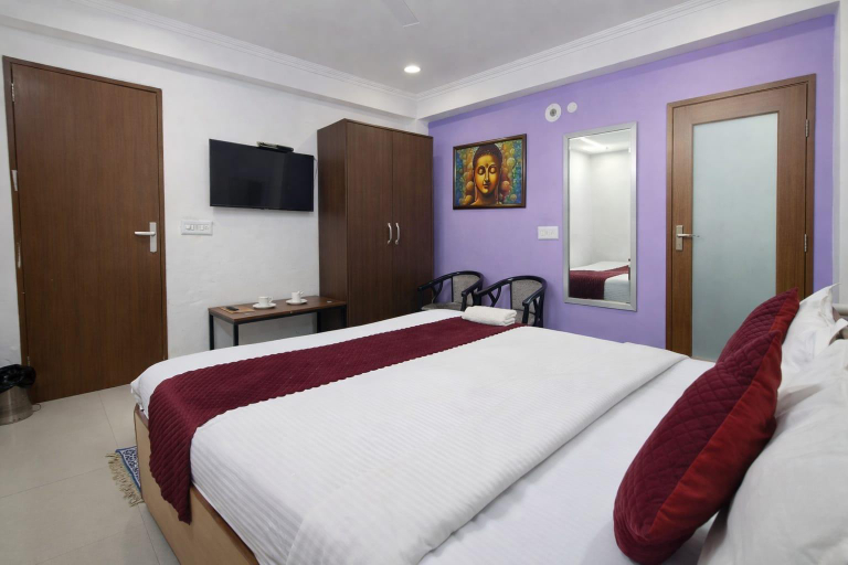 Bedroom 3, ATLAS INN NEAR IGI AIRPORT, Delhi