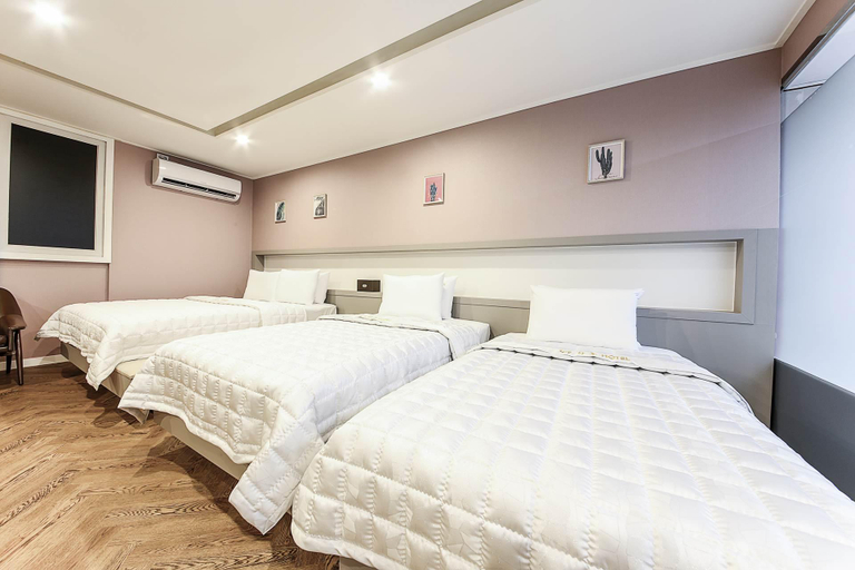 Bedroom 4, Yangsan Seoksan Haru Hotel, Yangsan