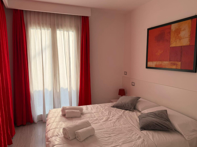 Bedroom 3, Hotel Dolomiti, Verona