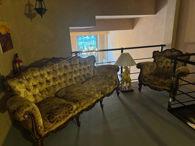 Interior 5, Hostal Mustelier, Barcelona