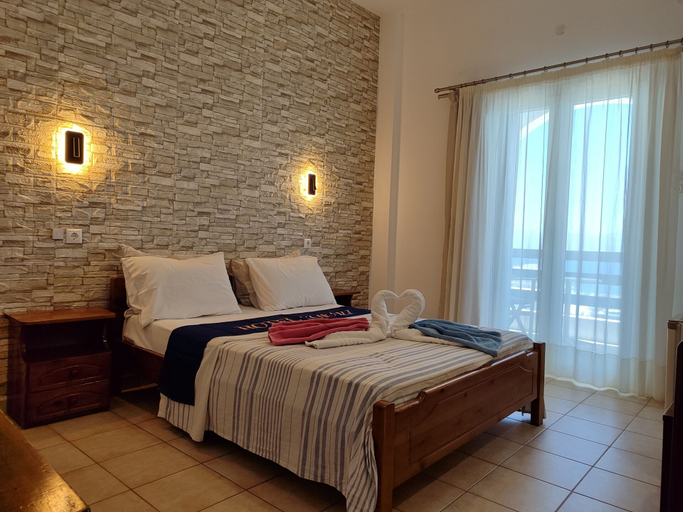 Bedroom 4, Hotel Corali, South Aegean