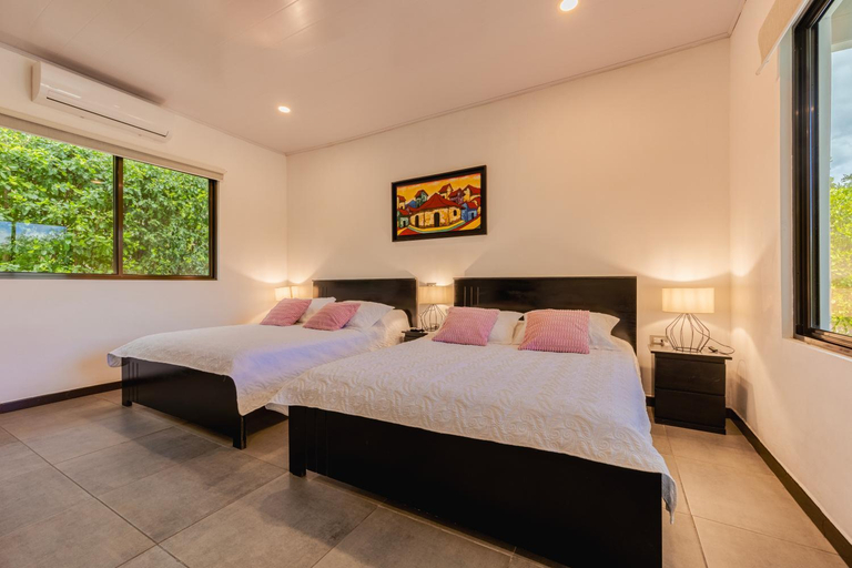 Bedroom 3, Amazilia Guesthouse, Liberia