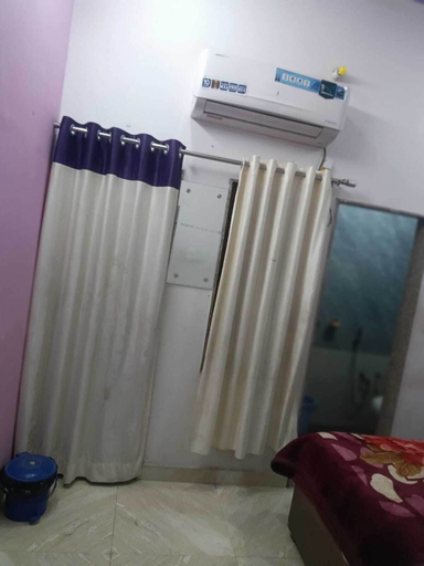 Others 4, Hotel Deep, Sikar