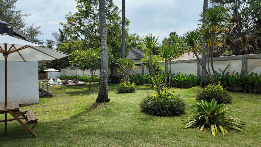 Property grounds 4, Sefirot Studios, Lombok