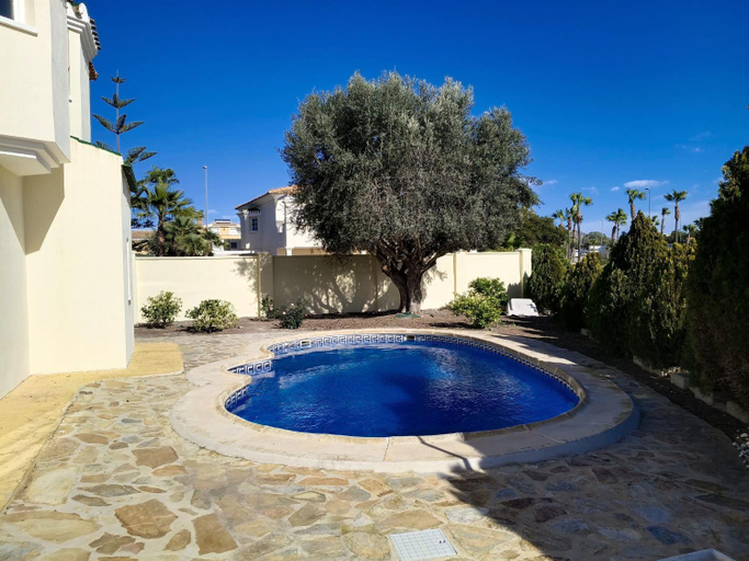 Sport & Beauty 2, Villa Elegante, with a private pool, Murcia