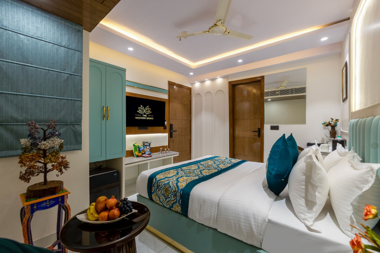 Room 3, The Western Grand, Delhi