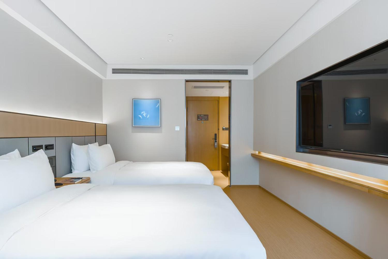 Bedroom 4, JI Hotel Shanghai Lujiazui Minsheng Road Metro Station, Shanghai