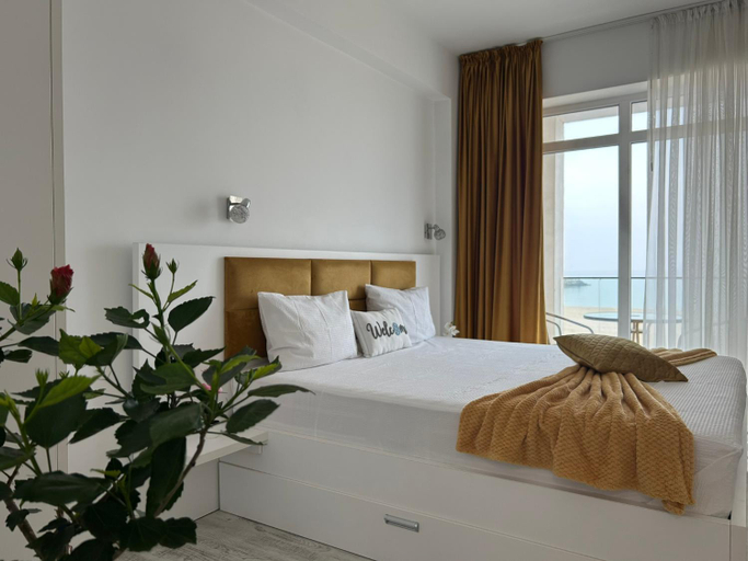 5, Vila Thassos, Tuzla