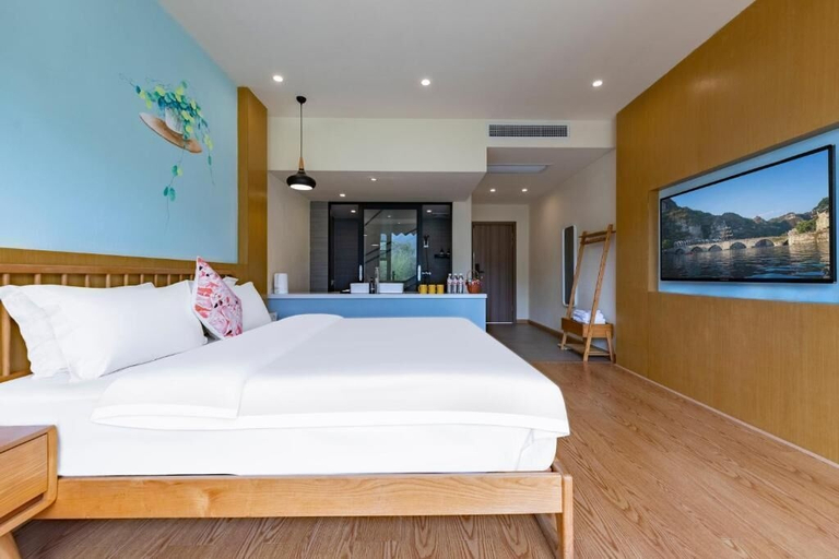 Room 5, Zhangjiajie Peak & Cloud Retreat, Zhangjiajie