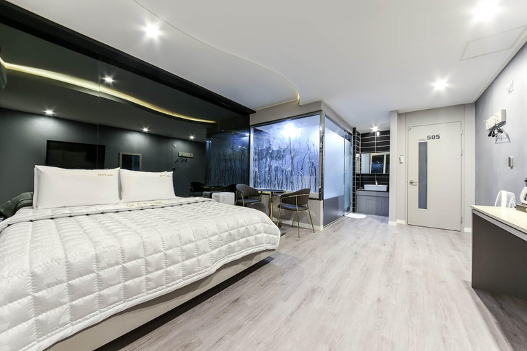 Bedroom 3, Yangsan Seoksan Haru Hotel, Yangsan