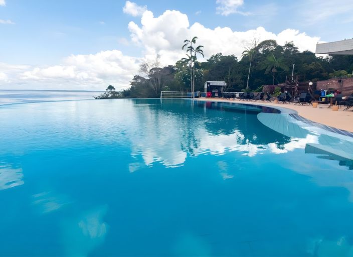 Pool 3, Tropical Executive Suíte Flat 518 Luxo, Maués