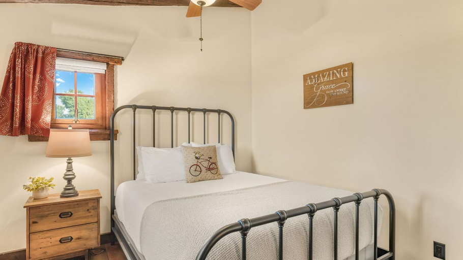 Facilities 5, Villa Di Gioia by AvantStay, Riverside