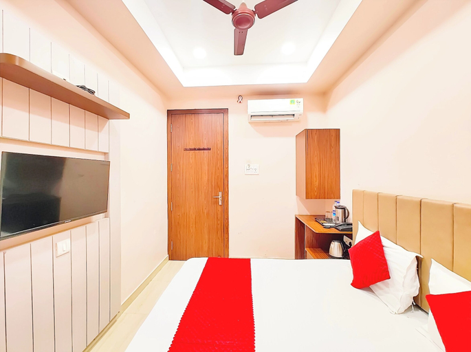 Room 5, Varanasi Hotel Vimoksha Residence, Varanasi