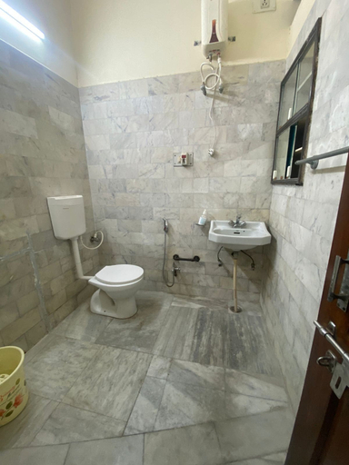 Bathroom, Rose Villa Home Stay, Varanasi
