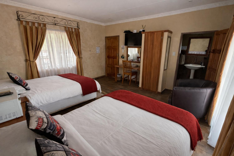 Bedroom 2, Claires of Centurion, City of Tshwane